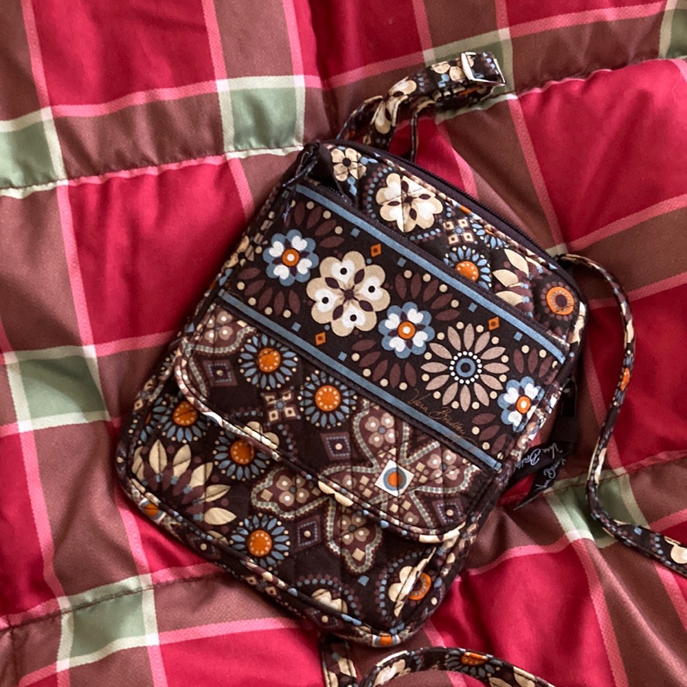 Vera Bradley NWOT Crossbody Canyon Pattern